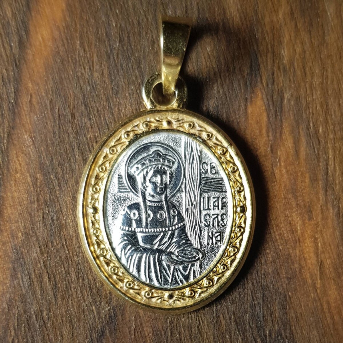 SOKOLOV подвеска из золота с эмалью и лазерной обработкой 104191