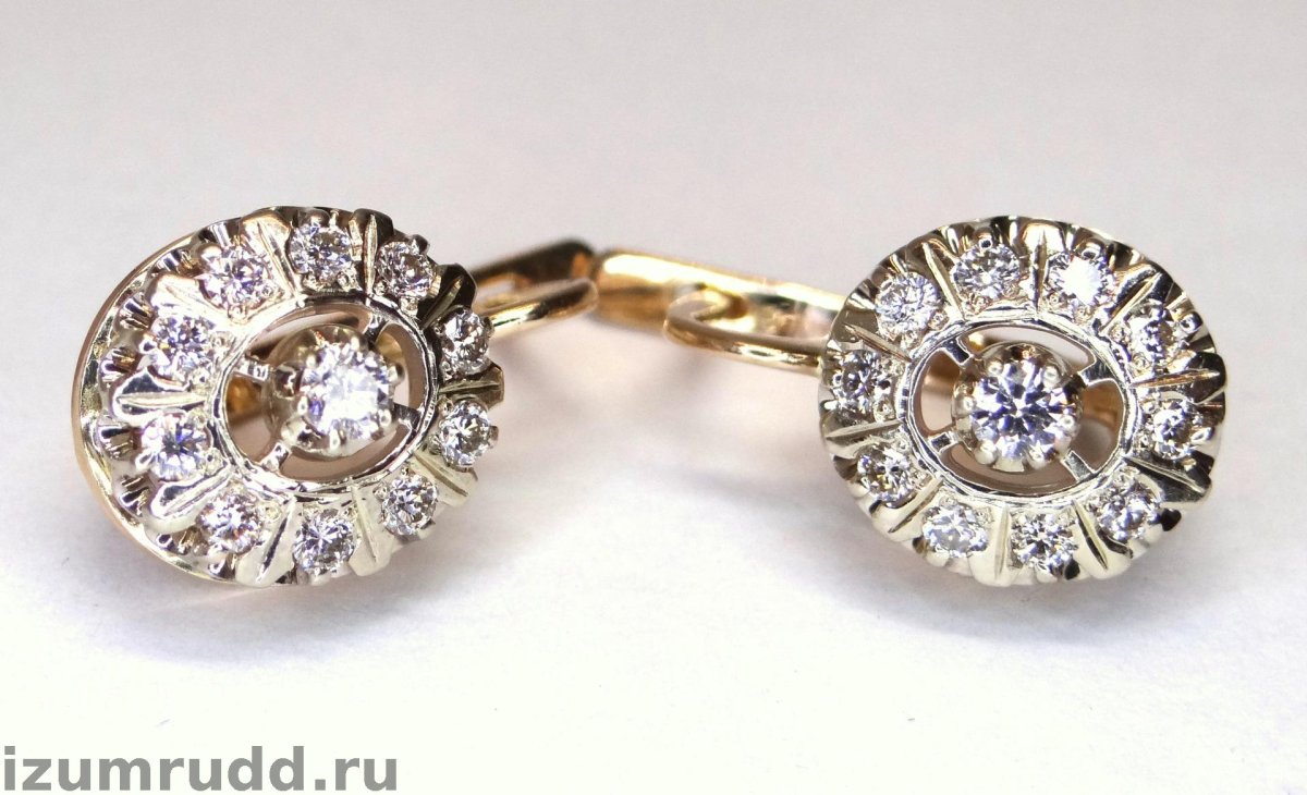 Золотые серьги малинки с бриллиантами