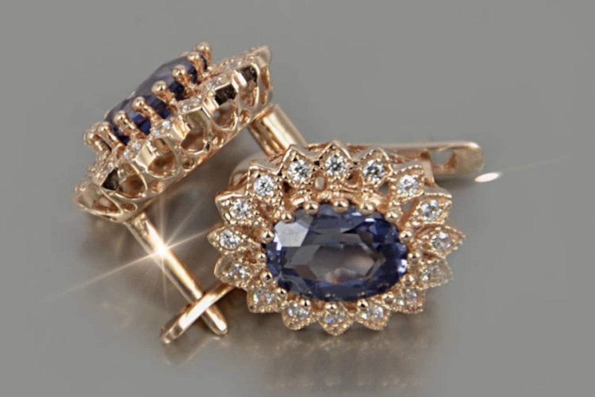 Ювелирные изделия из золота времен СССР