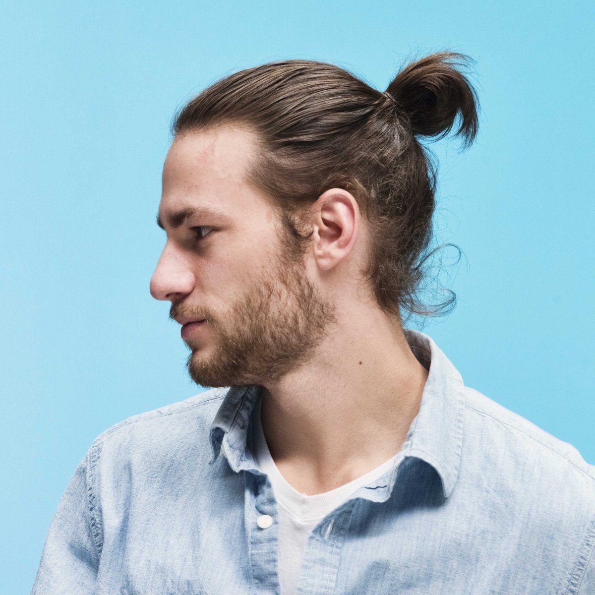Man bun прическа мужская