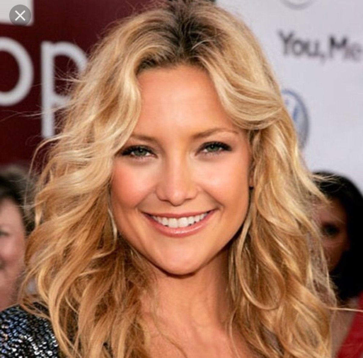 Укладка на стрижку лесенка