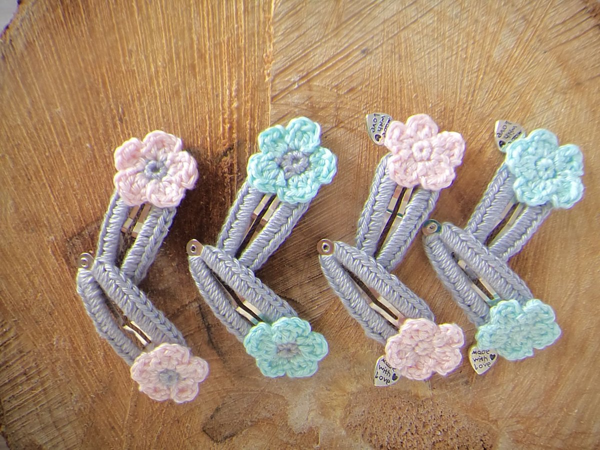 Вязаные заколки для волос крючком для детей