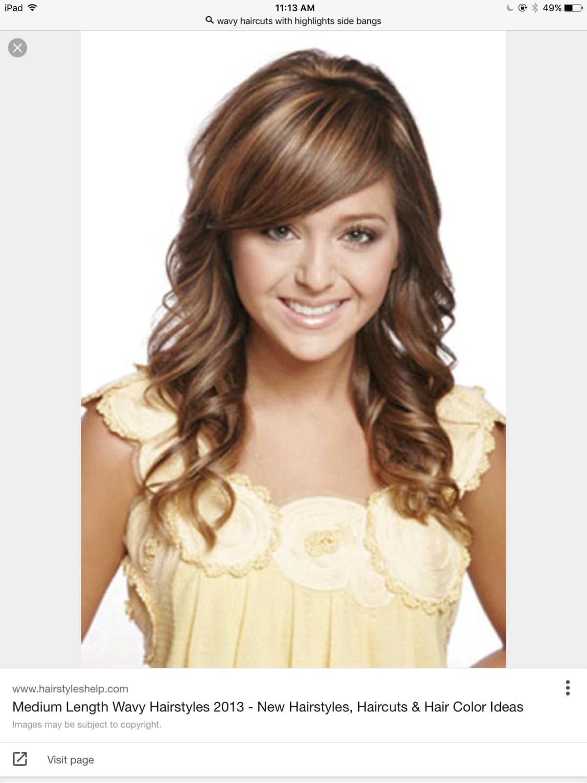 Прическа на средние волосы с челкой