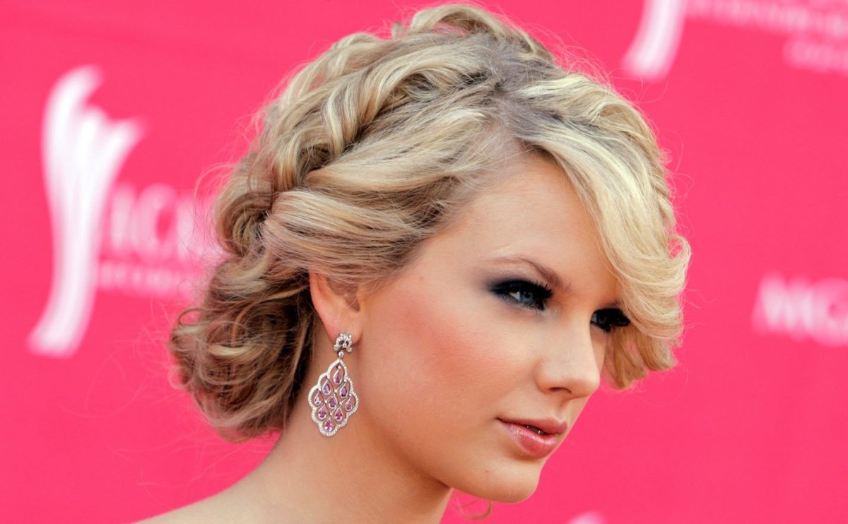 Дианна Агрон каре кудри