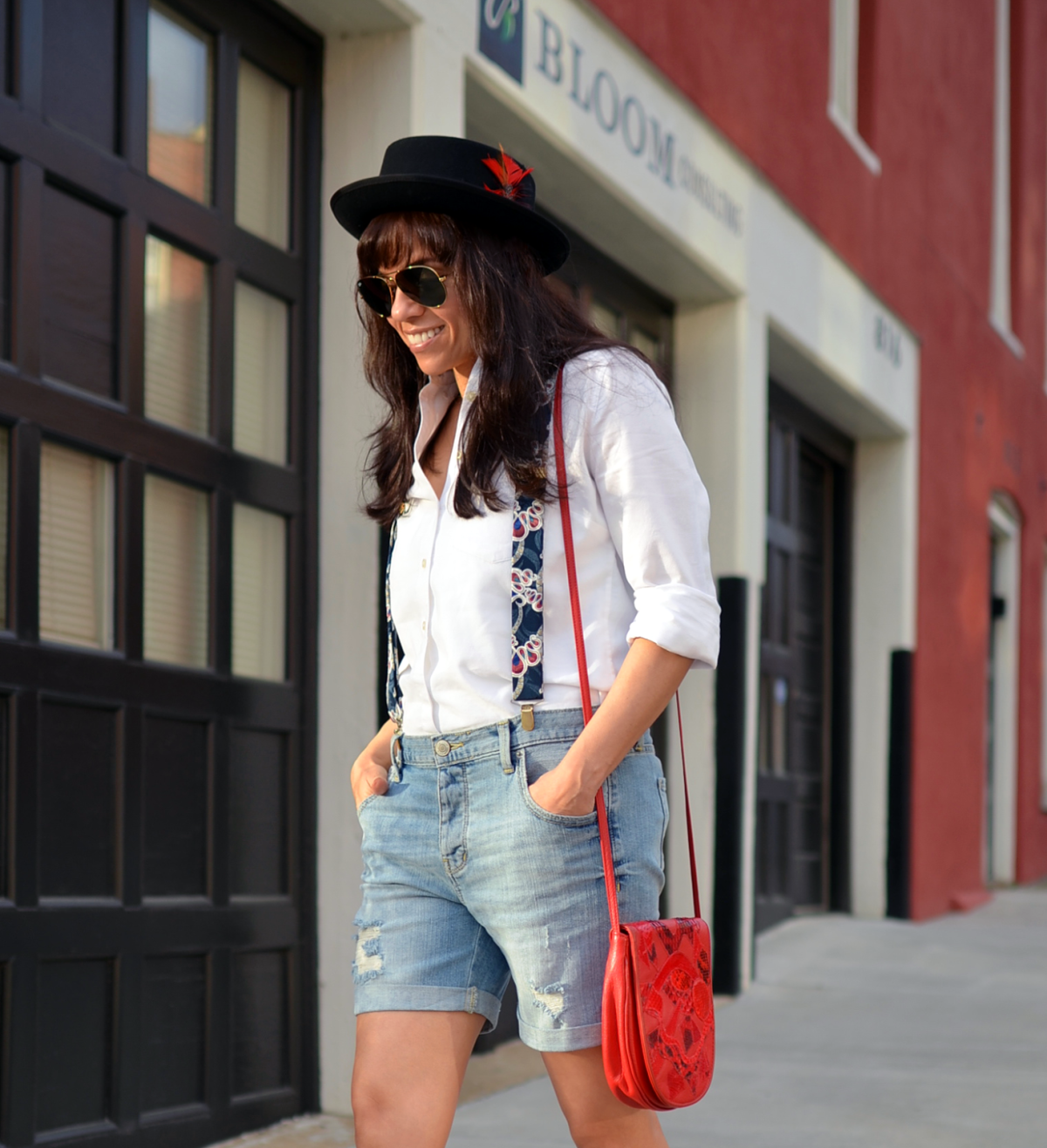 Подтяжки Шанель женские