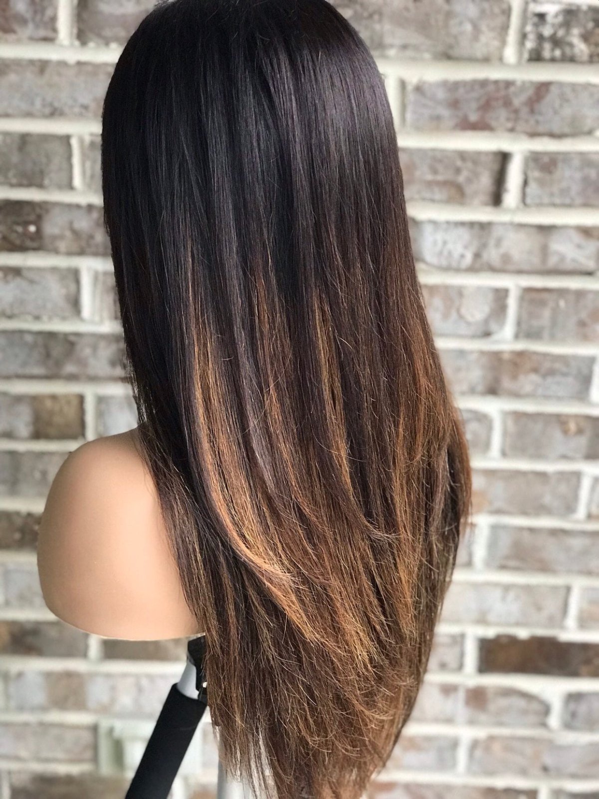 Балаяж на темные волнистые волосы