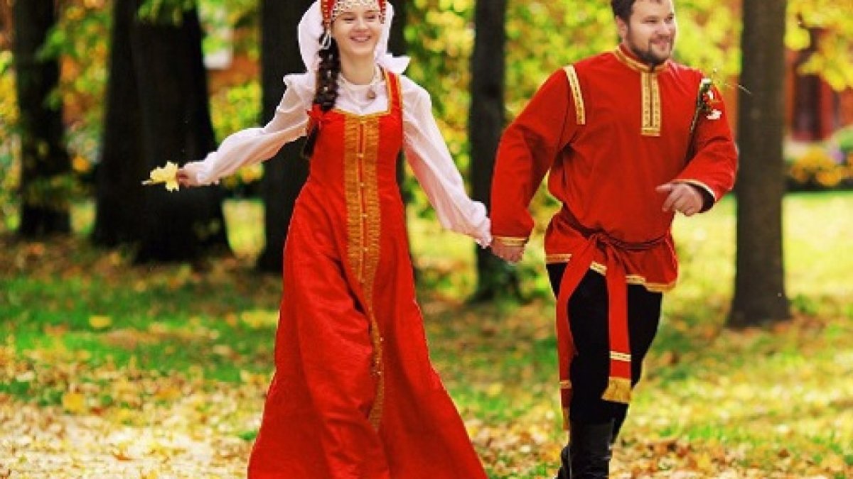 Традиционный русский свадебный наряд
