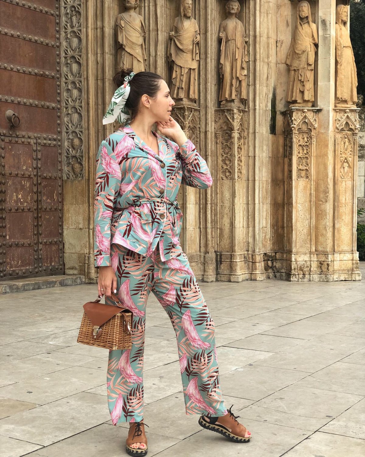 Пижамный костюм от гуччи