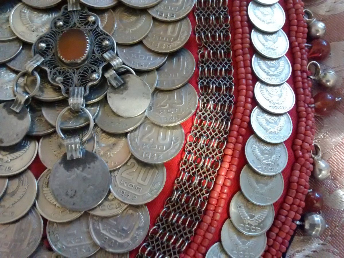 Башкирские украшения из монеток