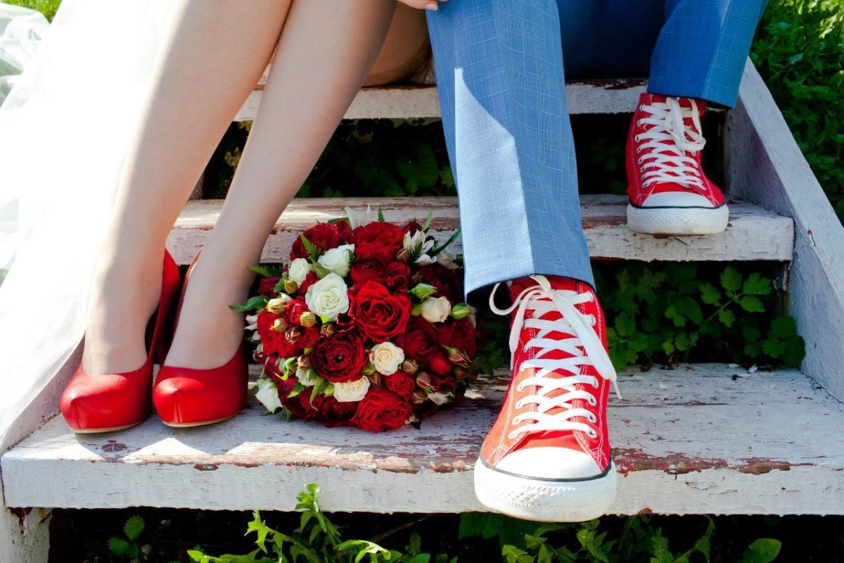 Свадебный образ жениха в джинсах