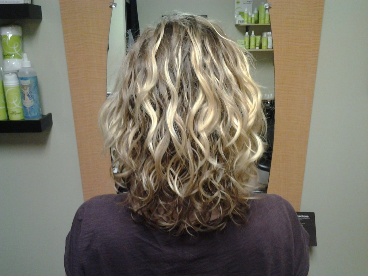 Shakira 2007 волосы