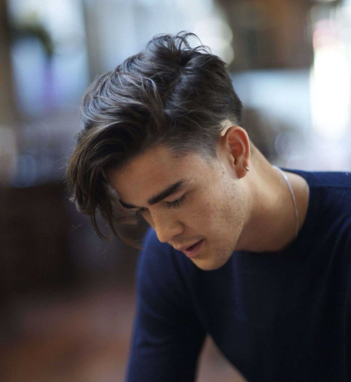 Причёска на две стороны для парней