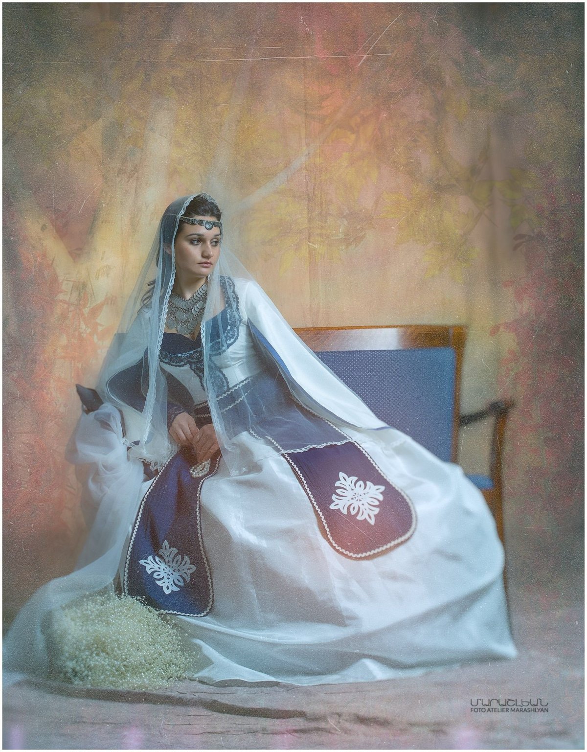 Тараз армянский национальный костюм невесты