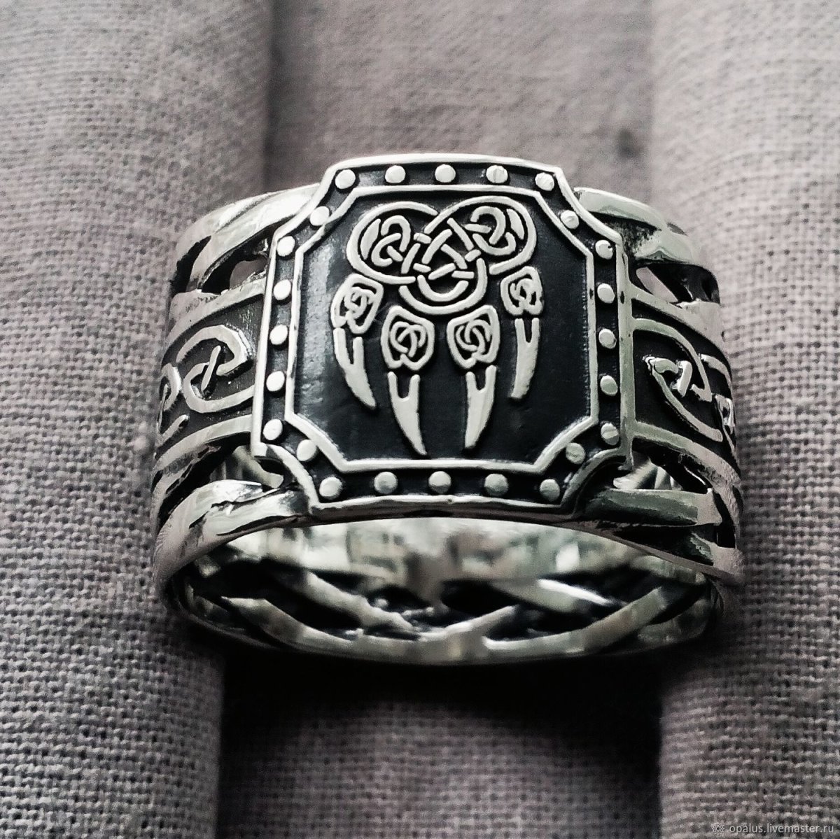Кольцо печать Велеса Волчья лапа
