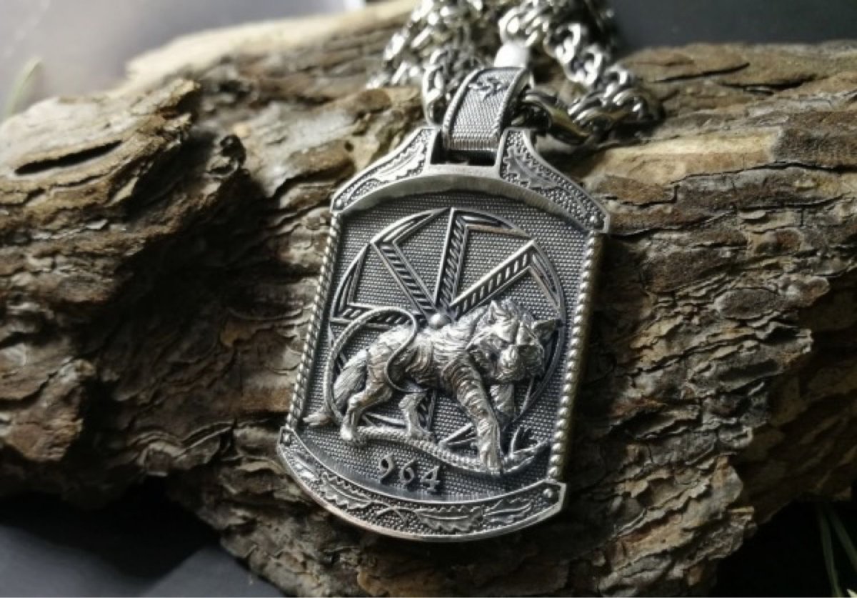 Амулет Коловрат с волком