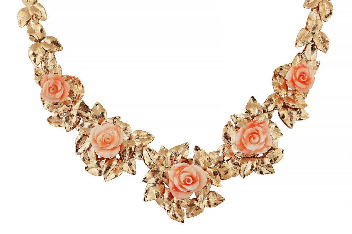 Золотое колье роза
