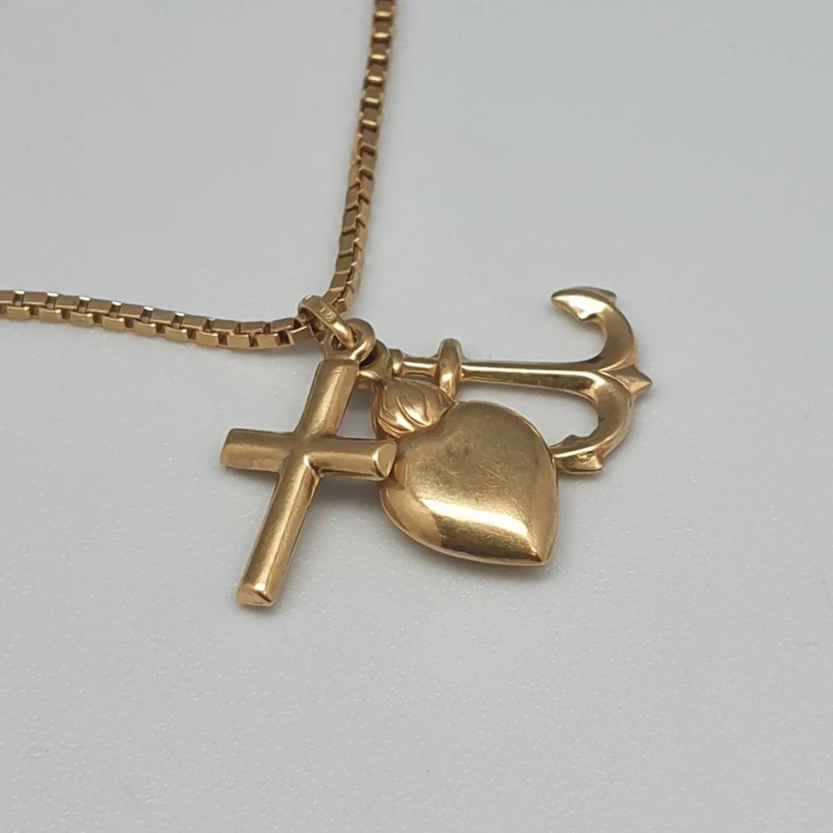 Символ надежды кулон