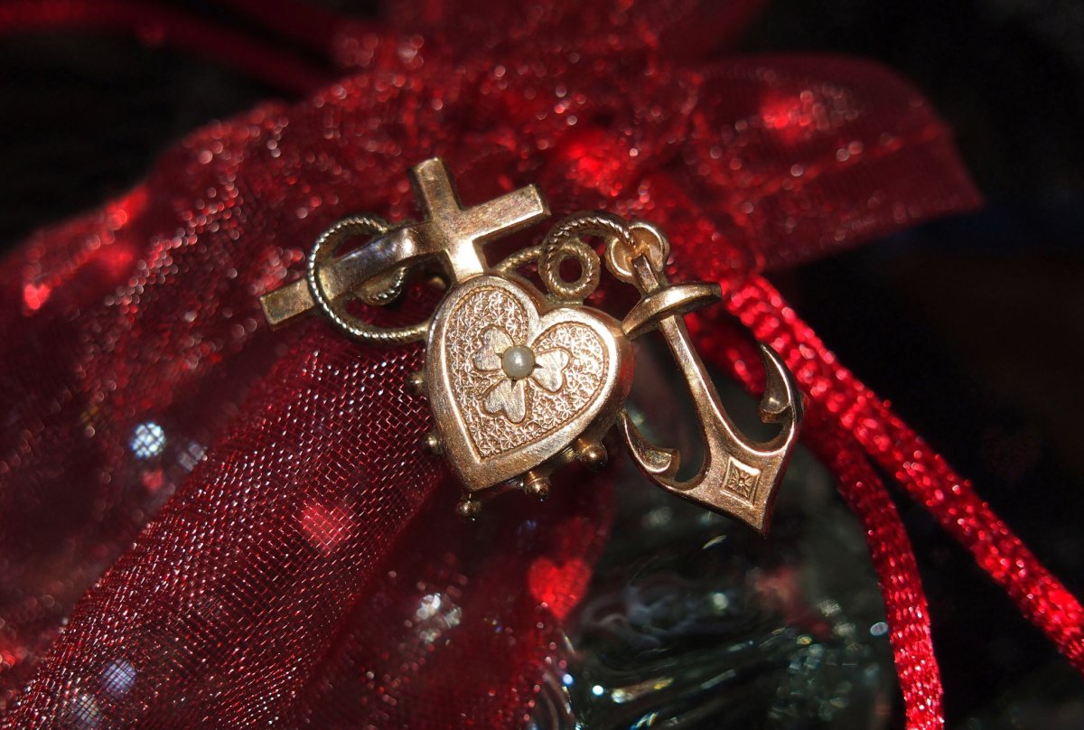 Вера Надежда любовь образок