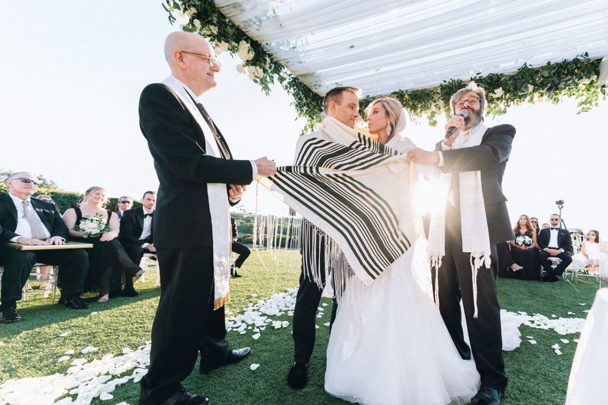 Еврейская свадьба стулья