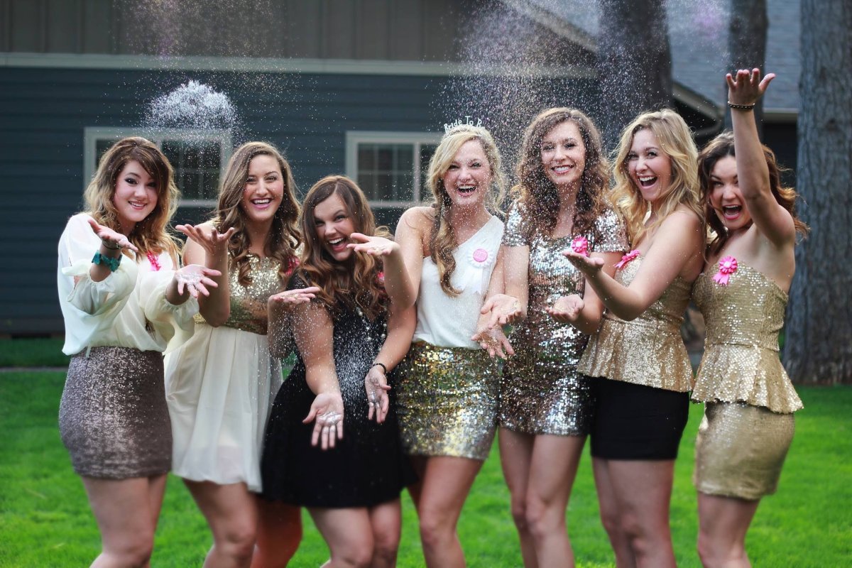 Одежда для девичника