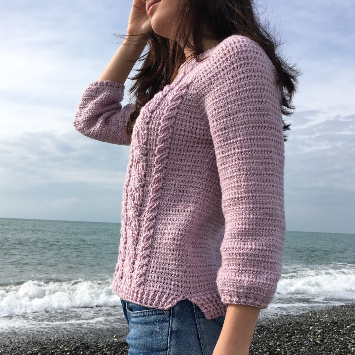 Свитер с косами крючком