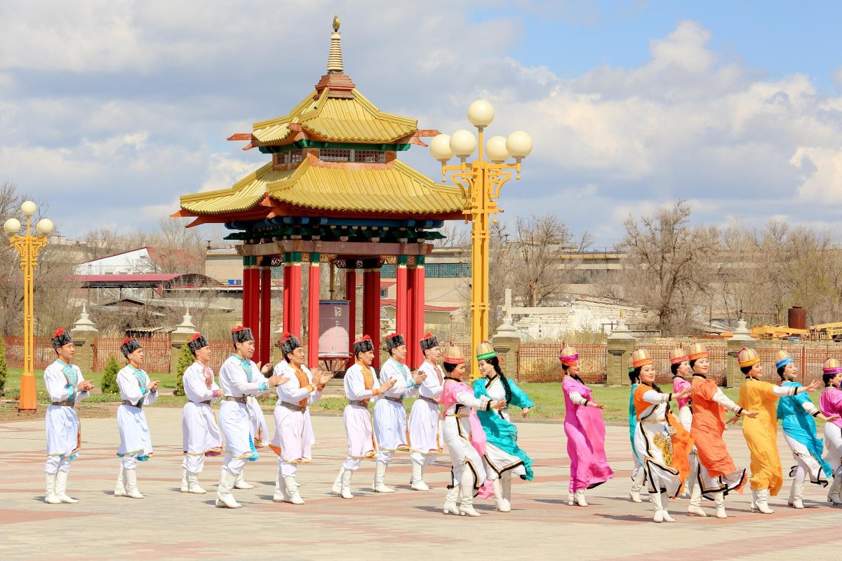 Калмыцкий национальный головной убор