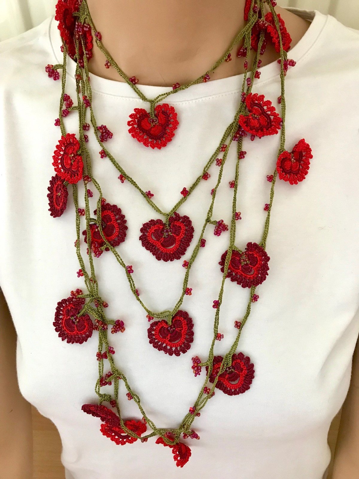 Модные текстильные украшения