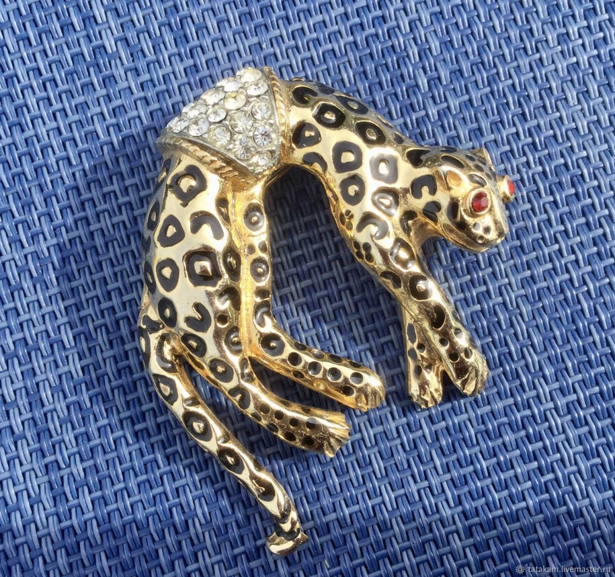 Серебряный леопард