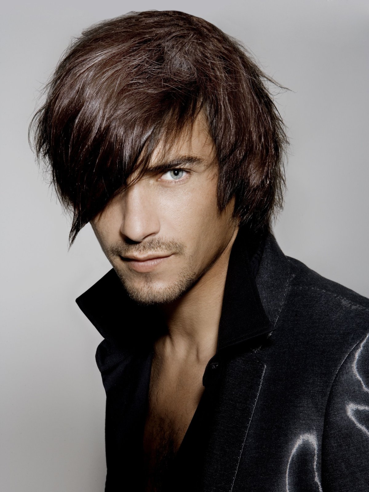 Удлиненные мужские стрижки