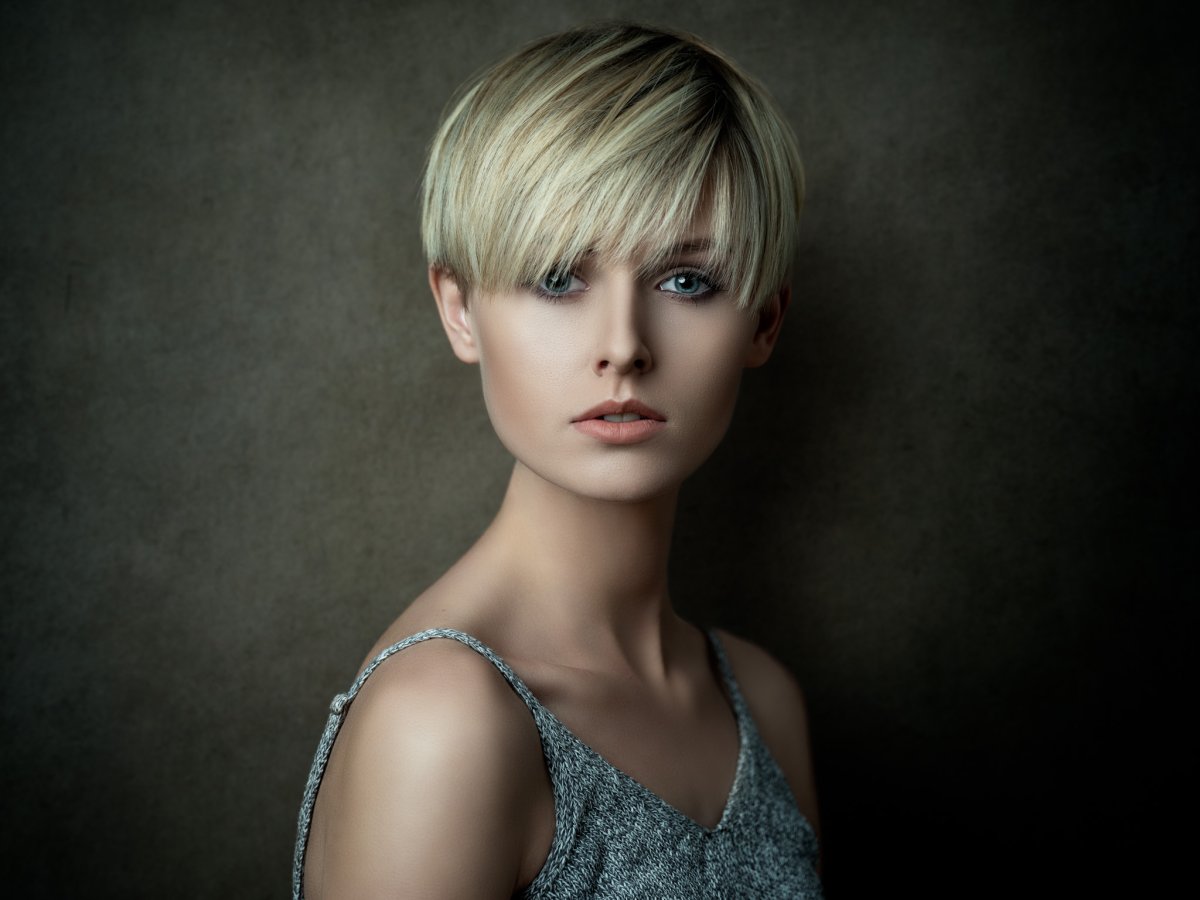 Короткие стрижки для девушек