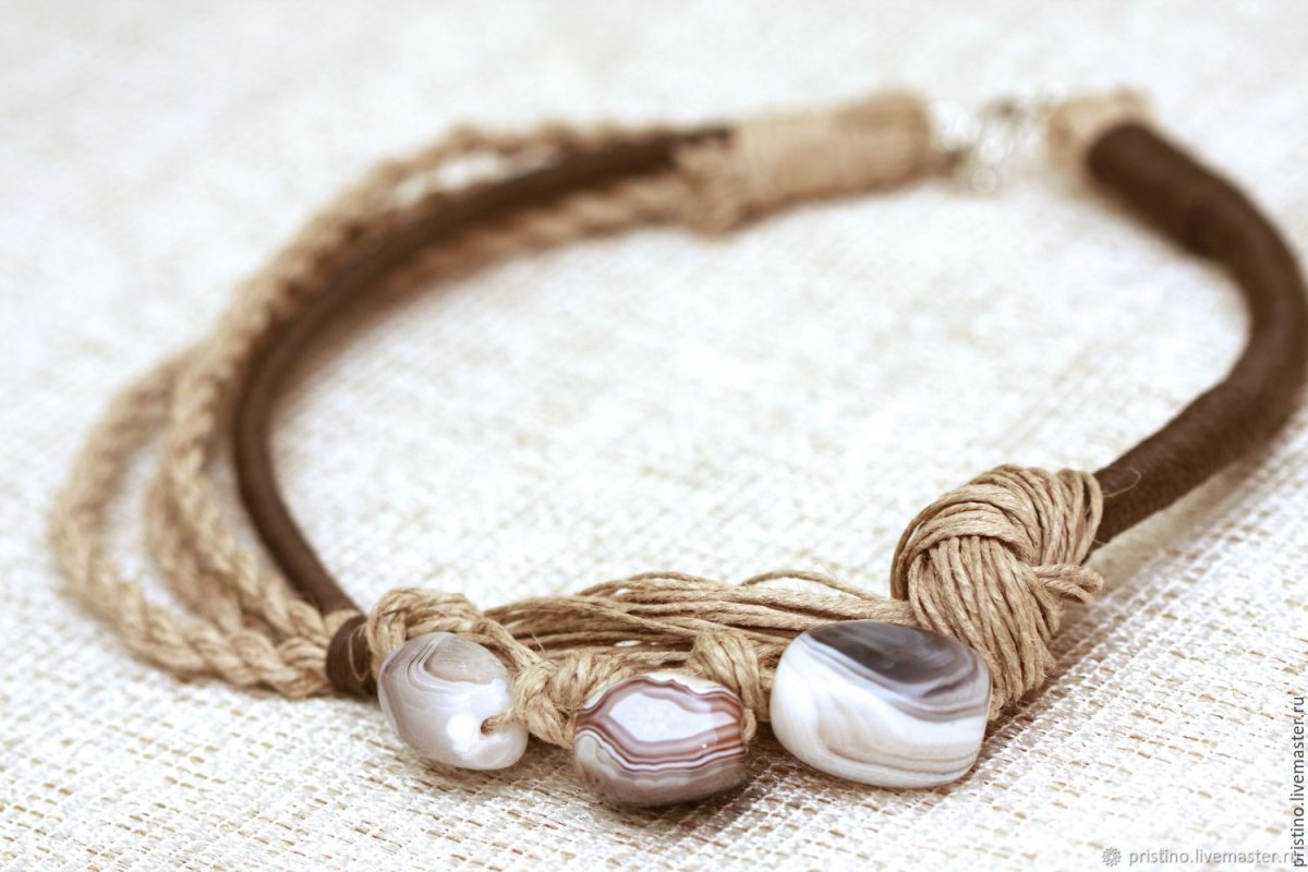 Льняные бусы