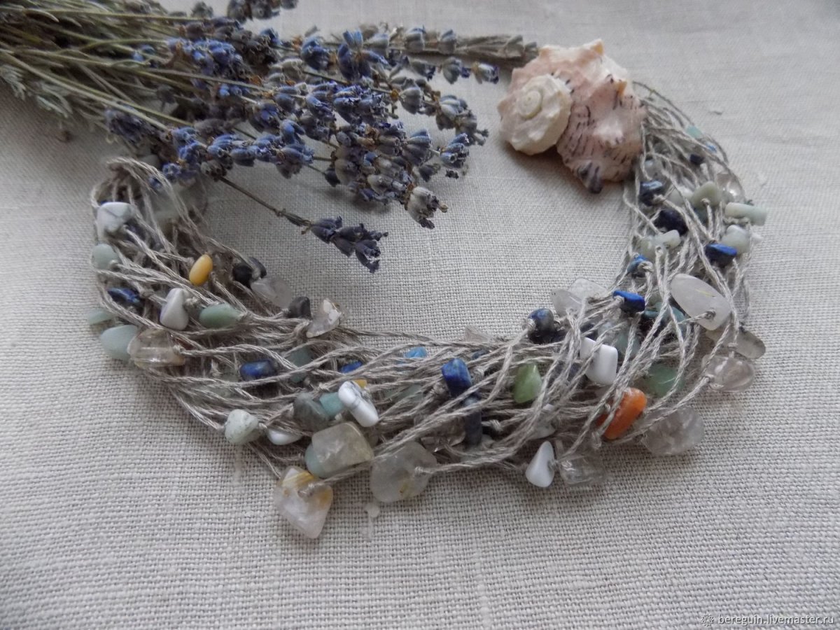 Бусы из джута