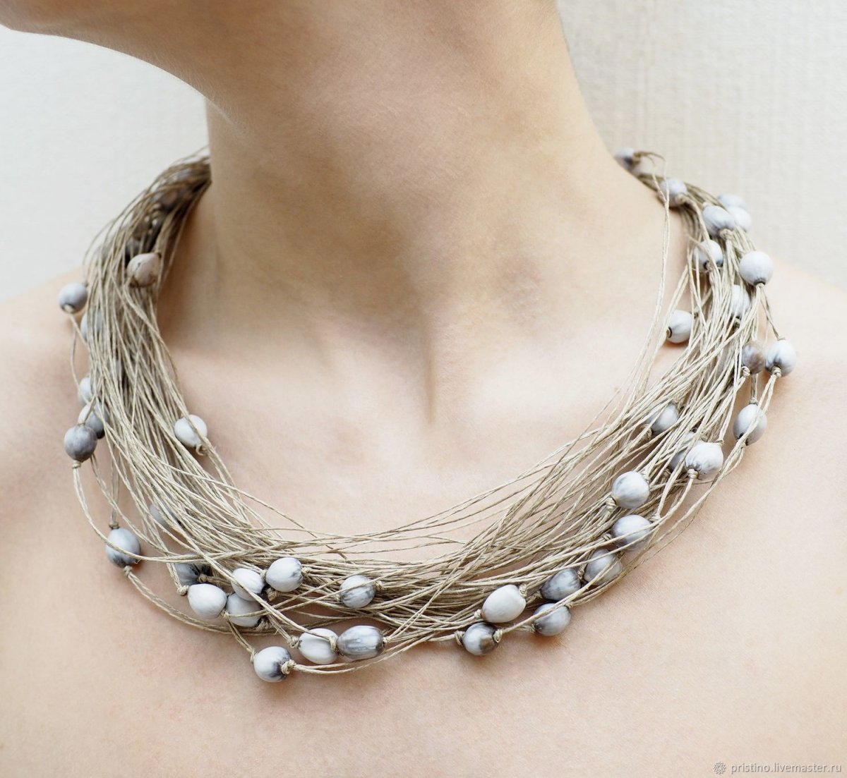 Льняное колье
