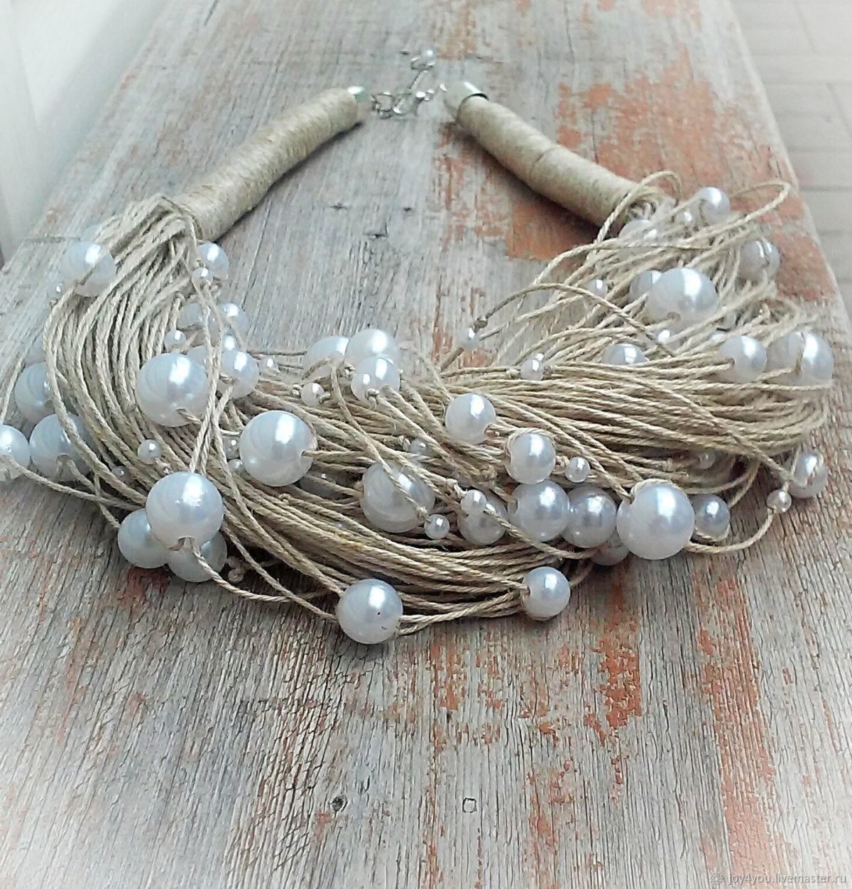 Колье из льна