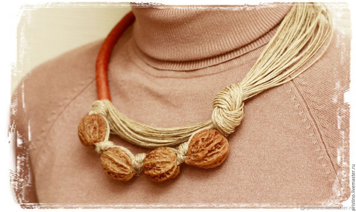 Украшения из льна