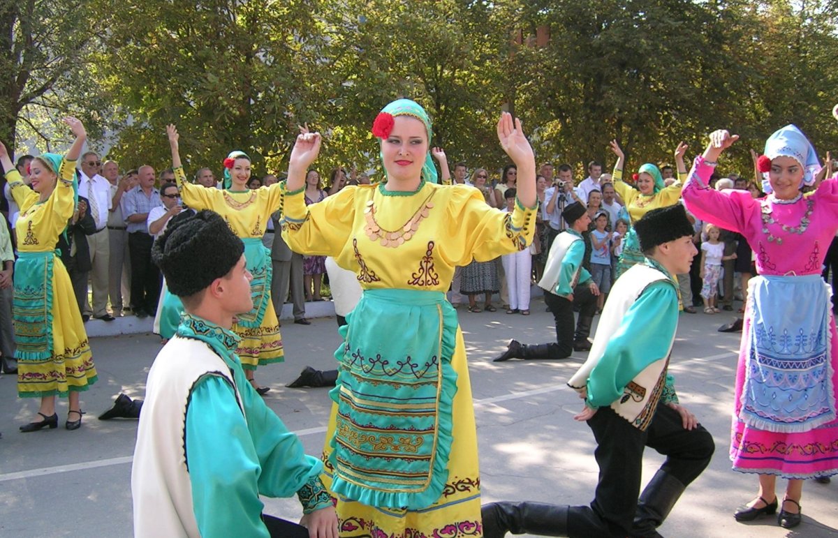 Танцевальный коллектив Гагузы