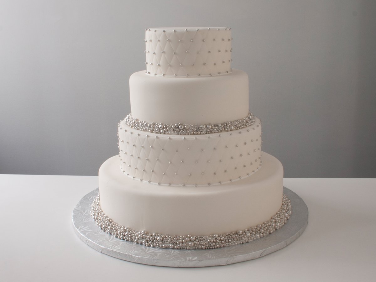 Стильный свадебный торт