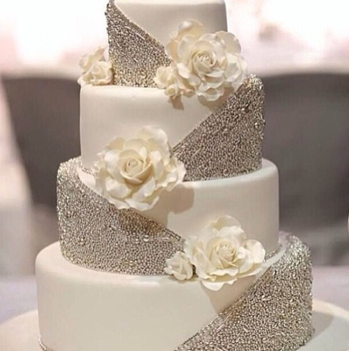 Красивый тортик Инстаграм