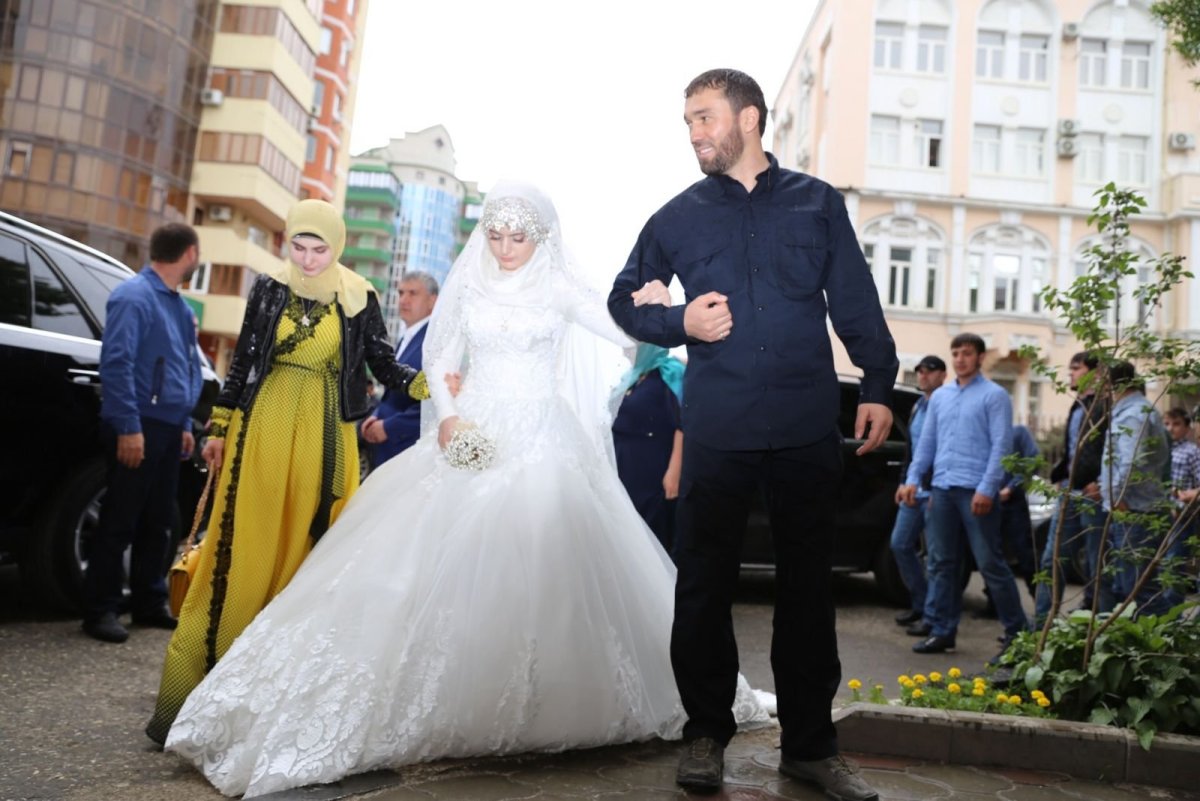 Свадебный наряд чеченцев