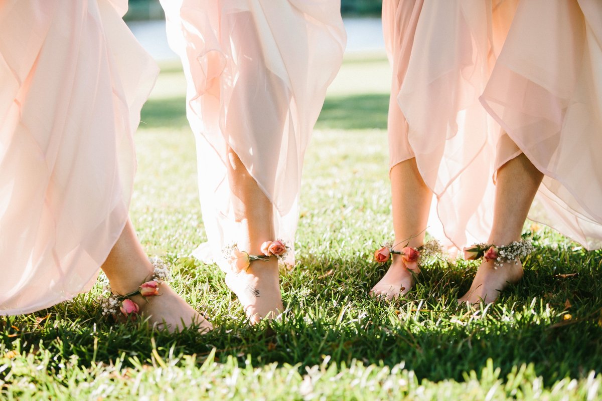 Невеста босиком