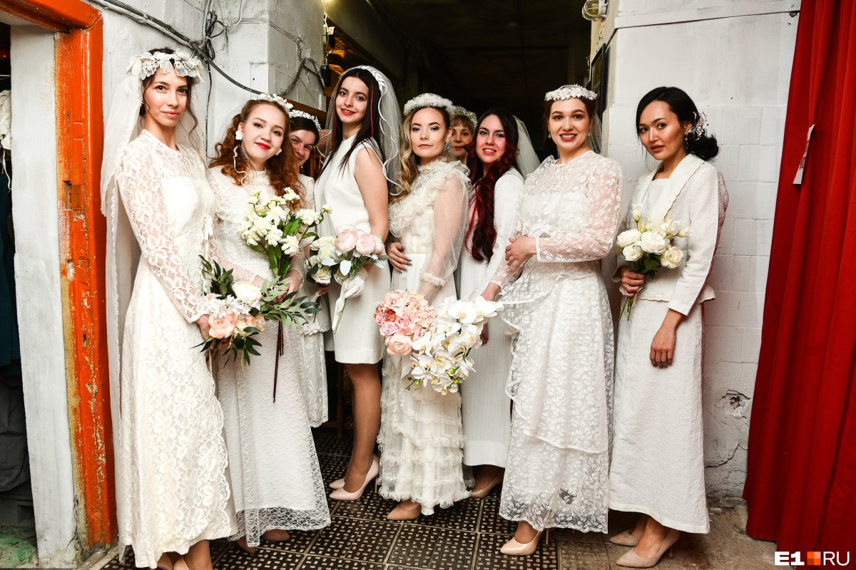 Свадебные платья 60х годов в Англии