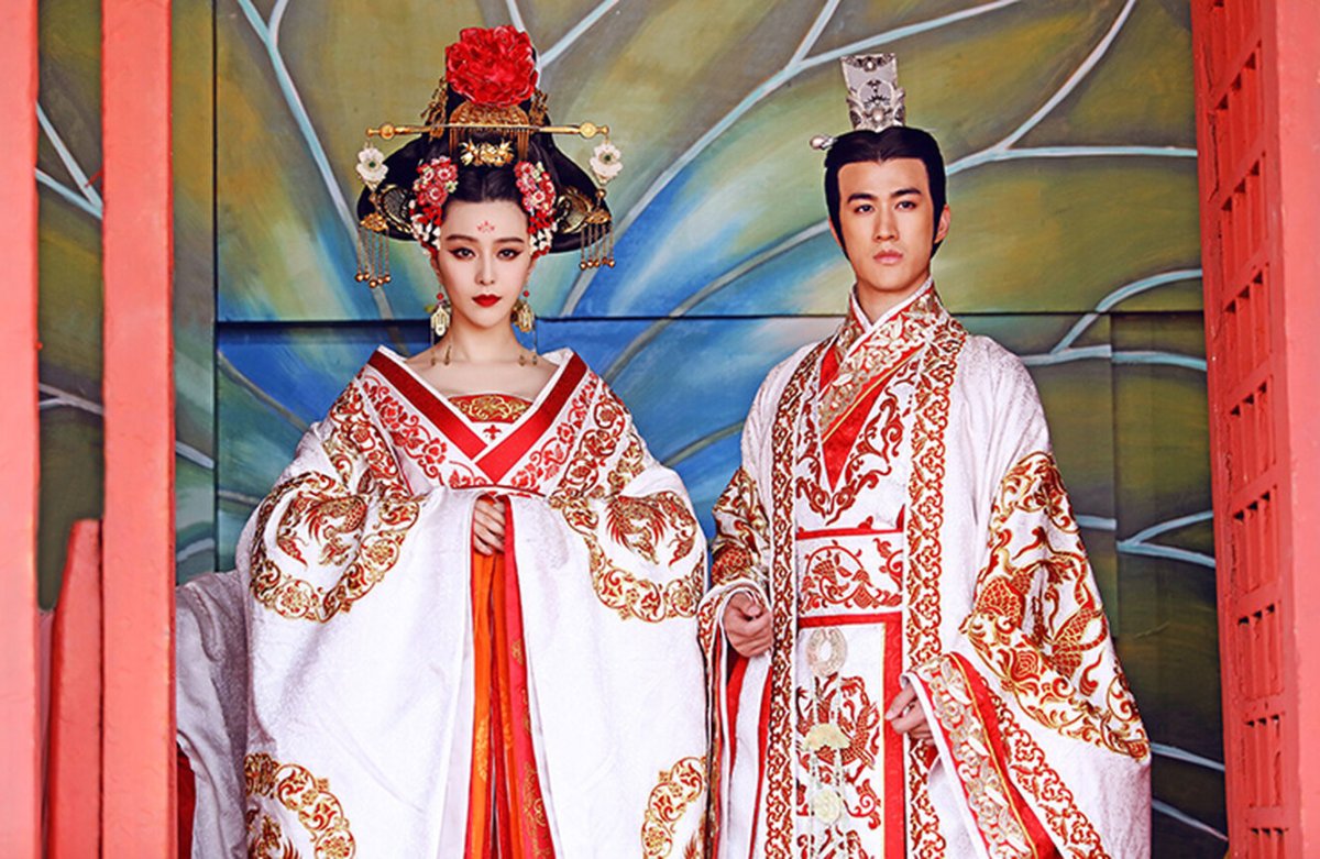 Japanese Wedding Costumes