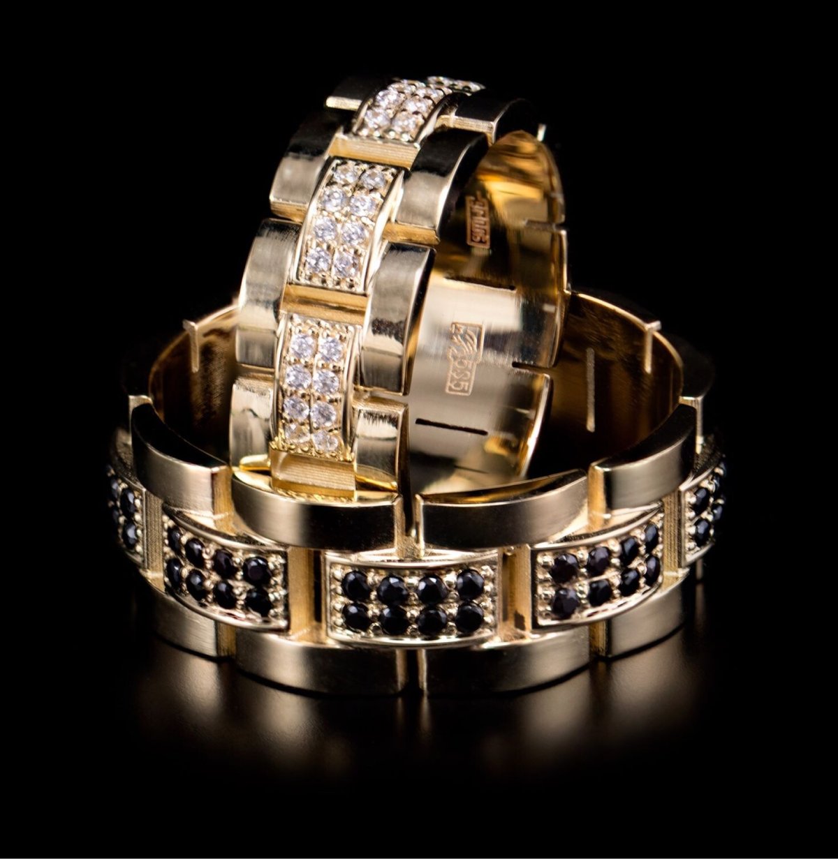 Необычные мужские кольца