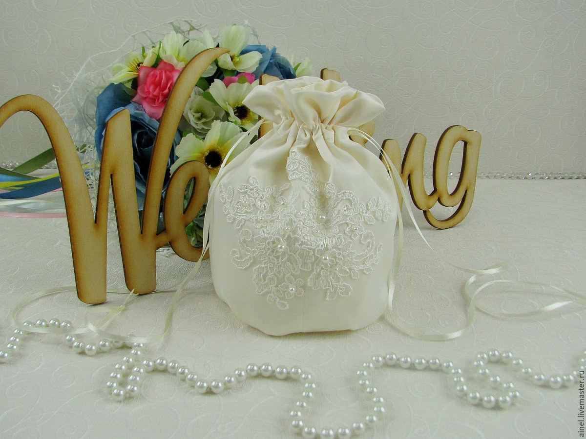 Свадебные сумочки для невесты