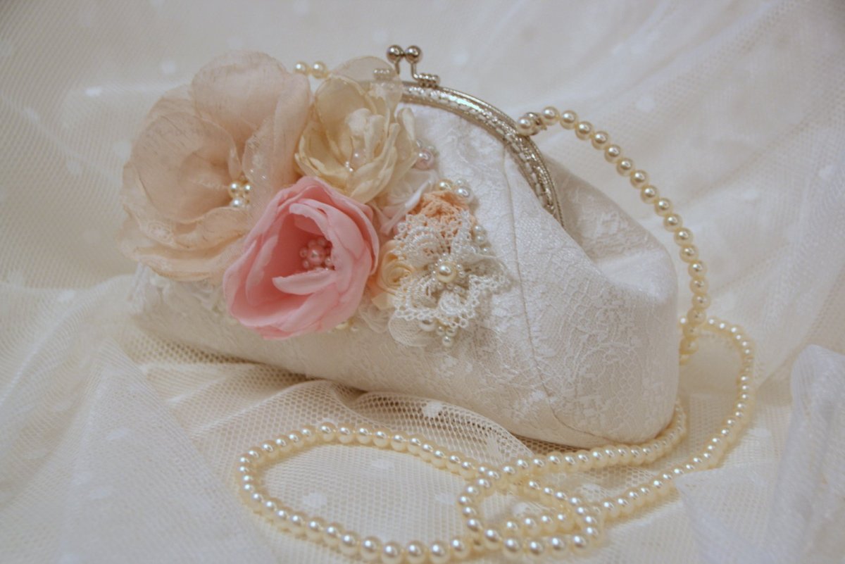 Сумочки с образом невесты Минимализм