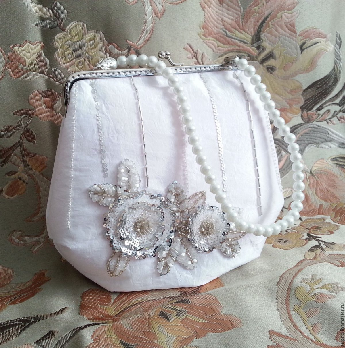 Свадебный мешочек для невесты