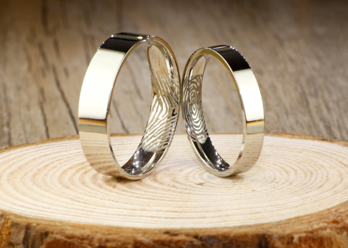 Обручальное кольцо сложное