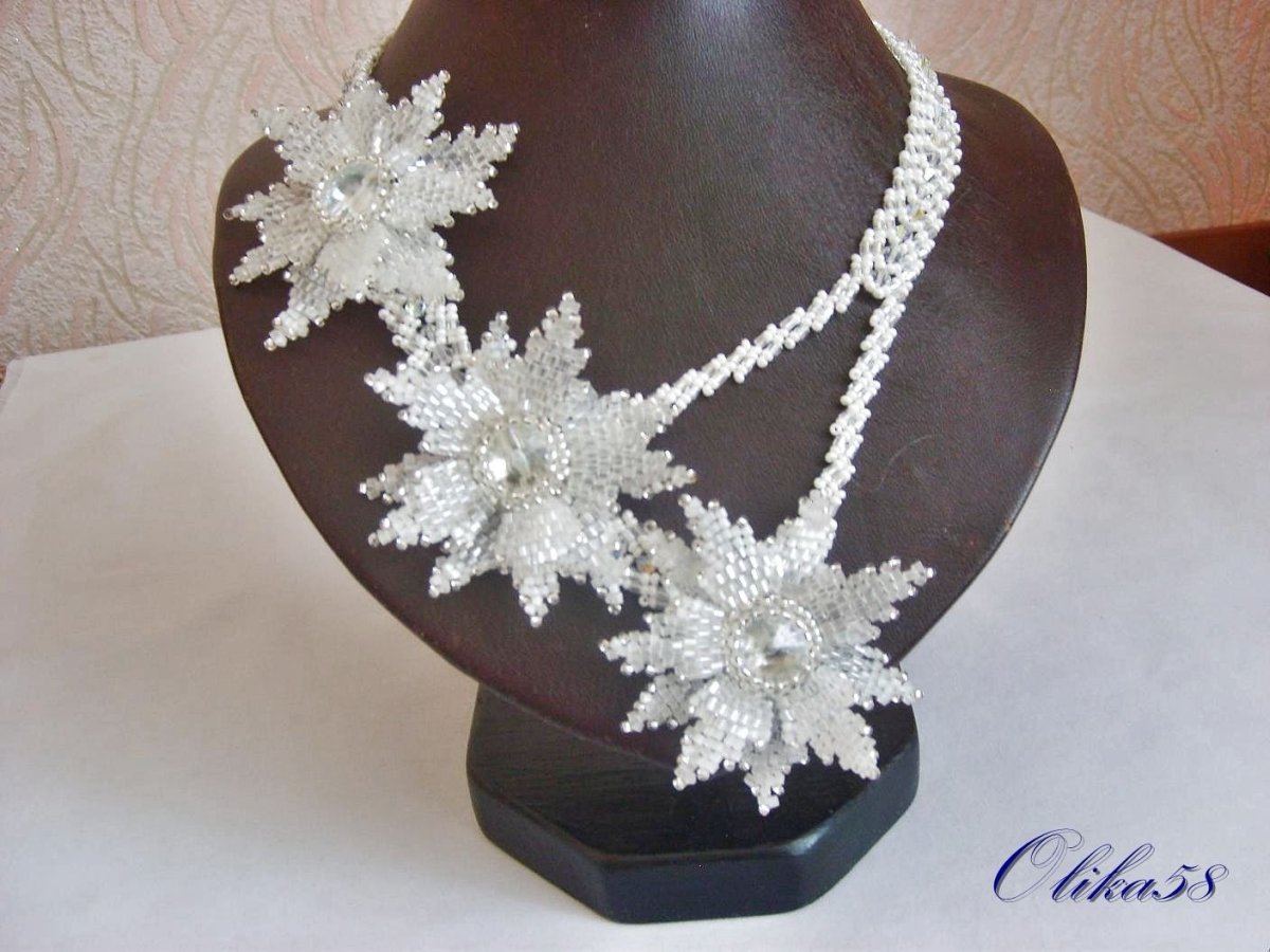 Свадебные украшения из бисера