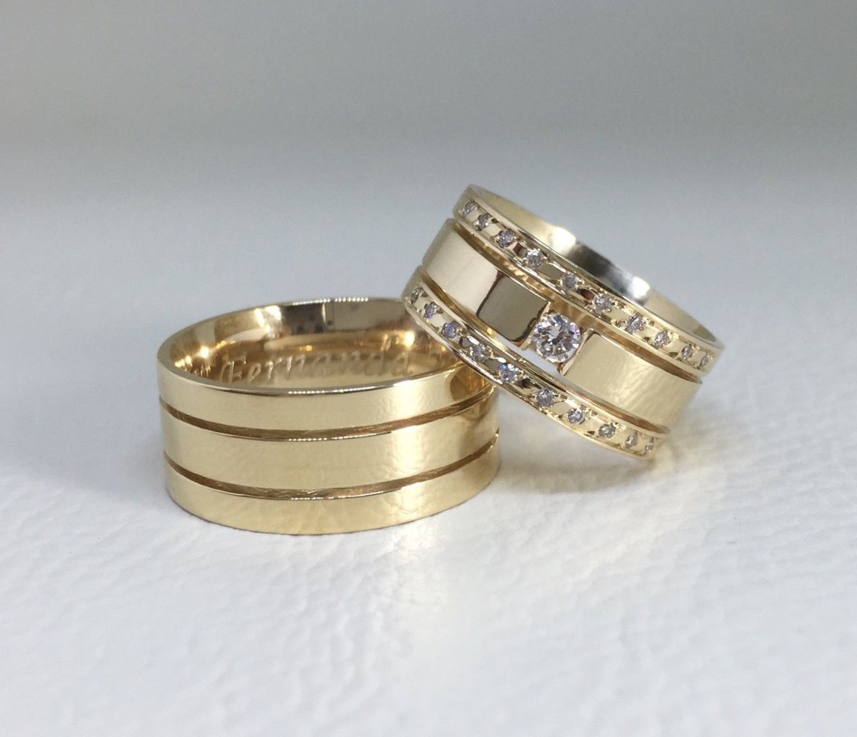 Широкие обручальные кольца