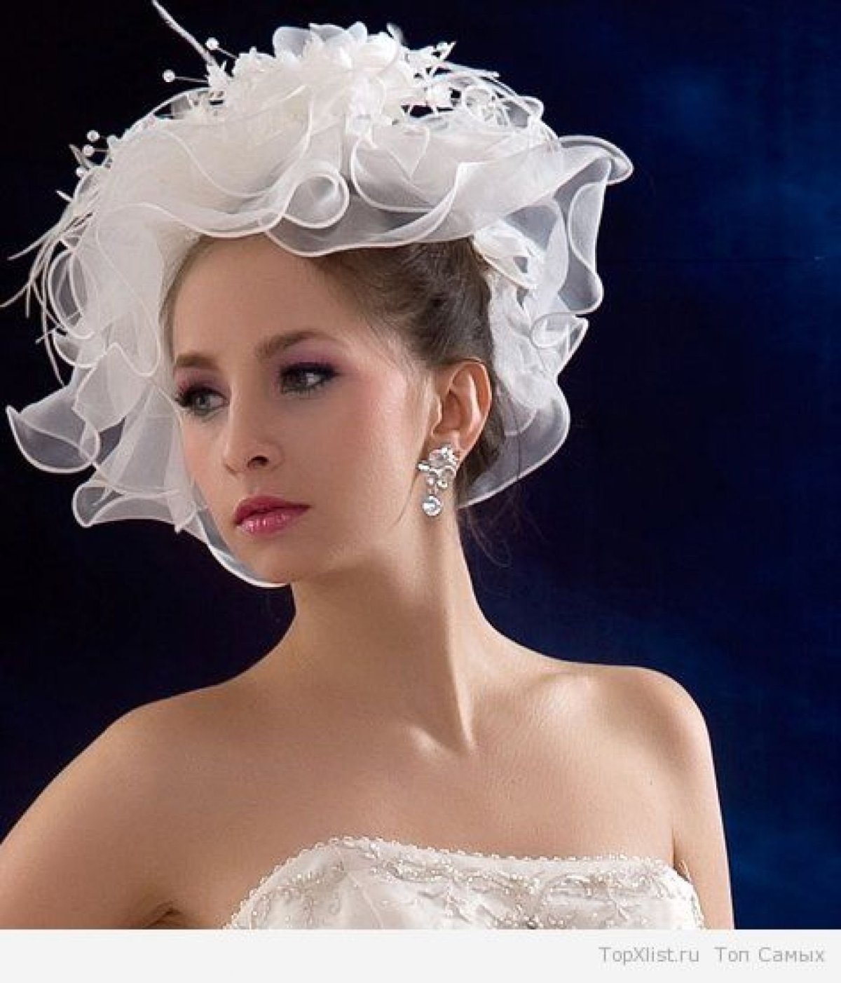 Свадебная шляпка